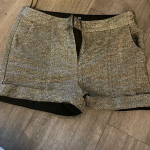 Super cute gold shorts!